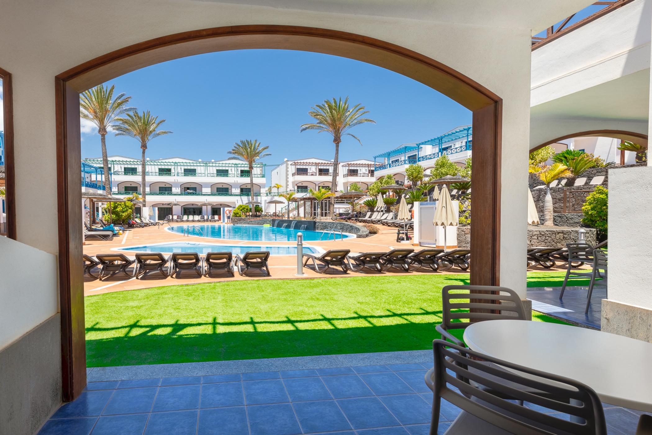 Hotel Mirador Papagayo By Livvo Playa Blanca  Exterior foto